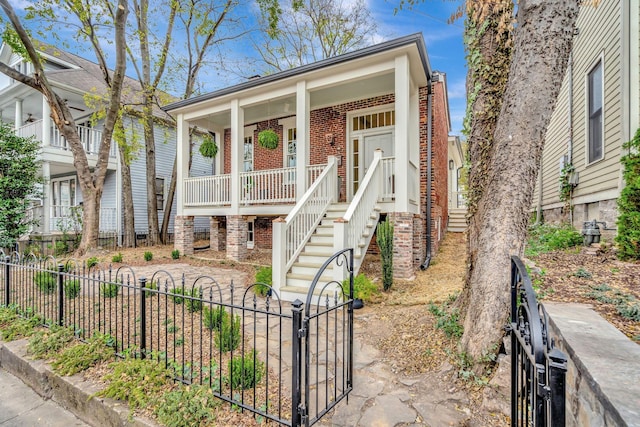 view of front of house featuring a porch