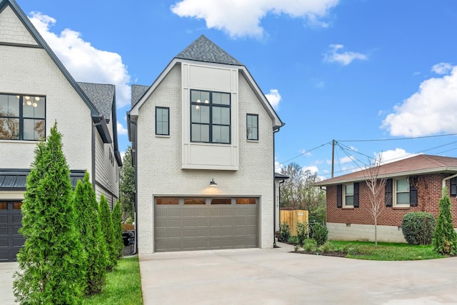 view of front facade featuring a garage