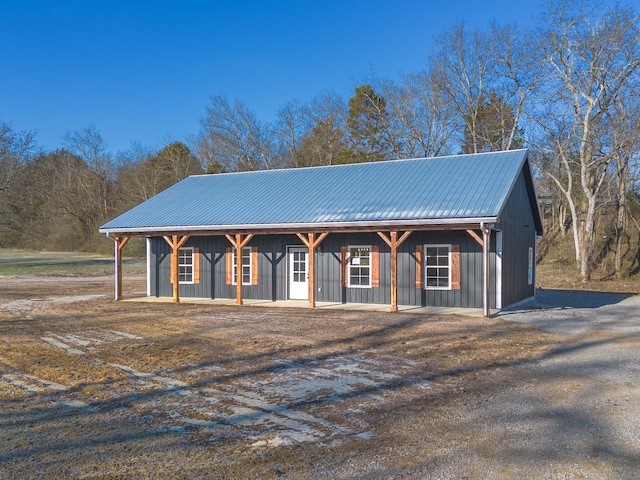 view of front of home with covered porch