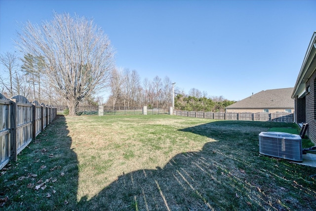 view of yard with cooling unit