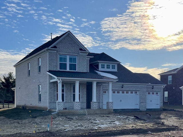 view of front facade featuring a garage