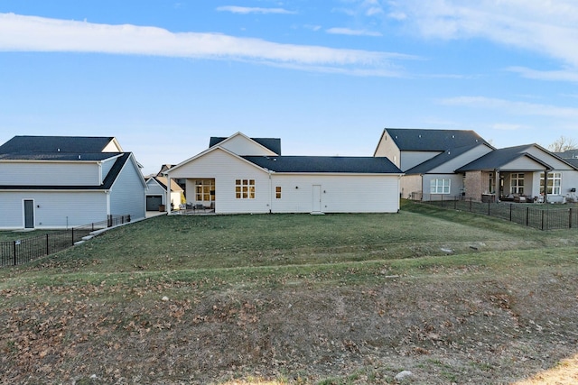 view of front of home with a front yard