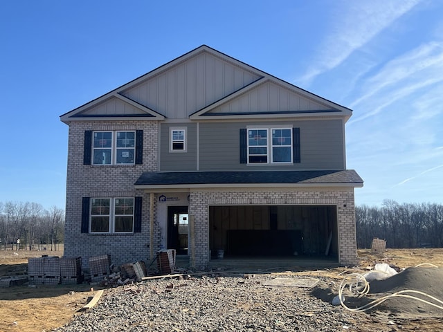 view of front facade with a garage