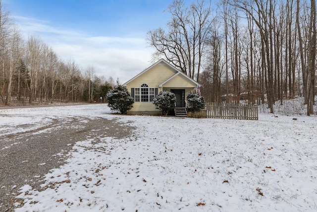 view of front of property