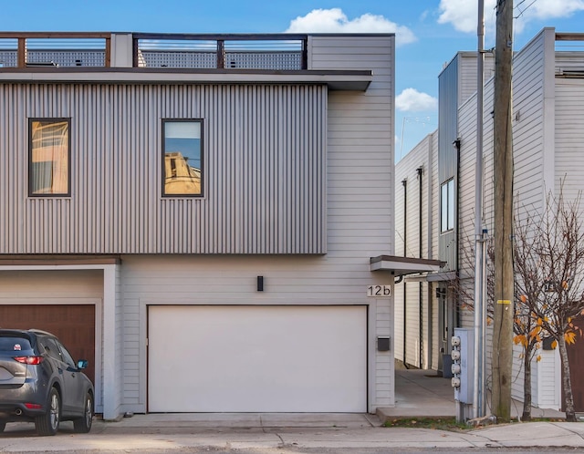 view of front of home featuring a garage