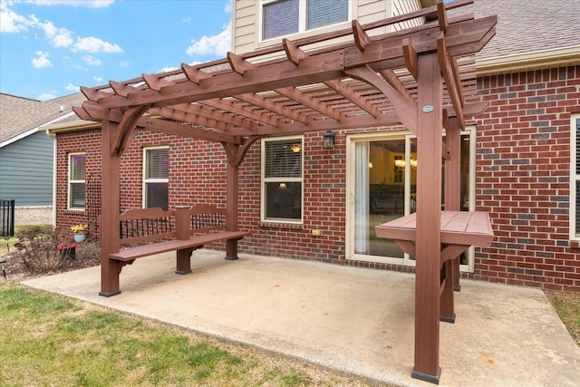 view of patio featuring a pergola