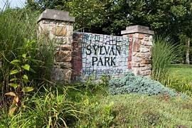 405B Saint Francis Ave, Nashville, TN 37205 - view of community sign
