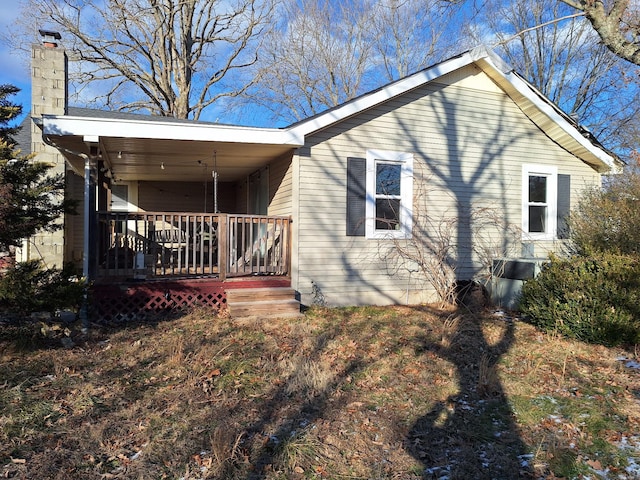 exterior space featuring a porch