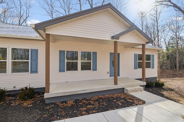 view of front of house with covered porch