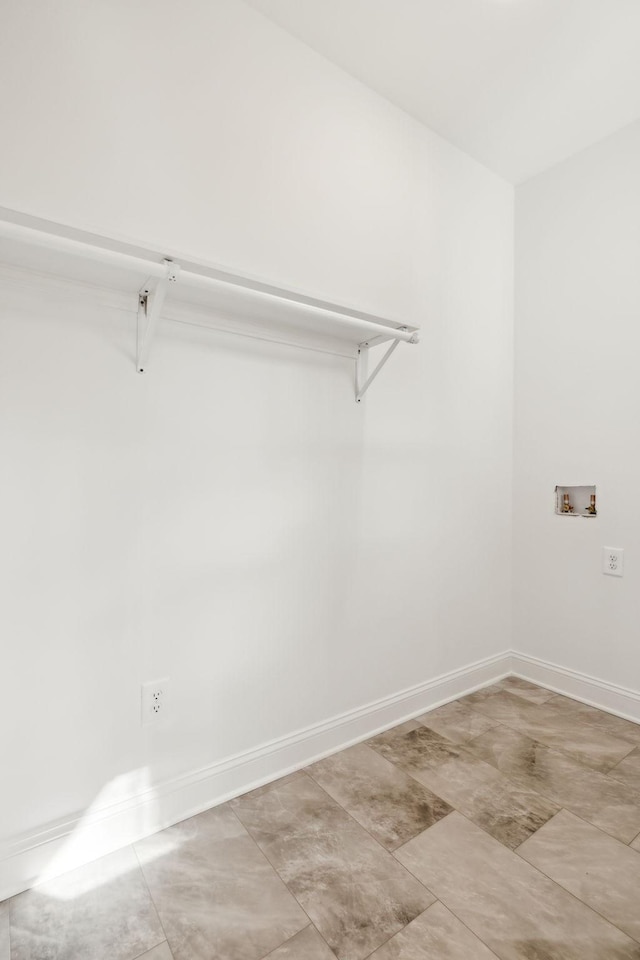 laundry room with washer hookup