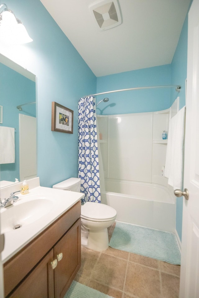 full bathroom with toilet, vanity, and shower / bathtub combination with curtain