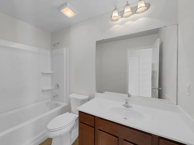 full bathroom with bathtub / shower combination, toilet, and vanity