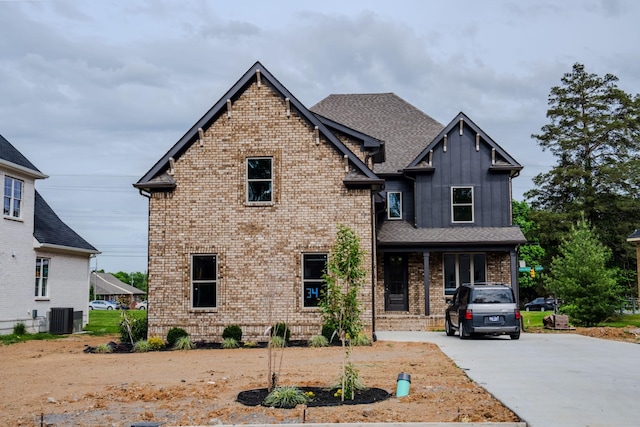 view of front of property featuring central AC