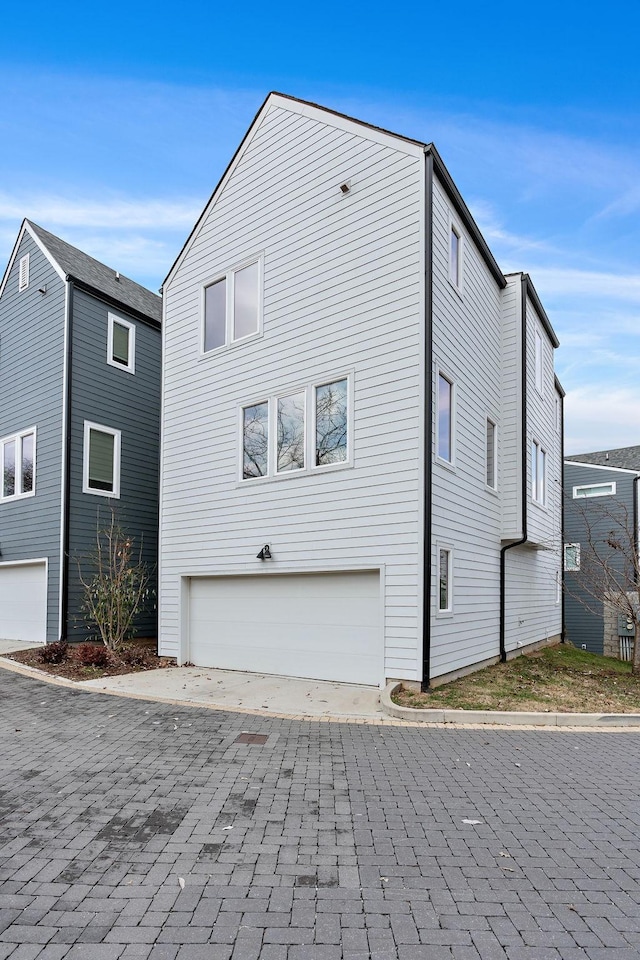 view of front of home featuring a garage