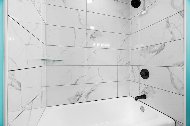 985 Watauga Dr, Cookeville, TN 38501 - bathroom with tiled shower / bath combo