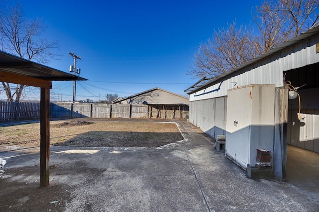 view of yard featuring a patio