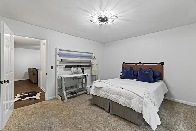 bedroom with carpet flooring