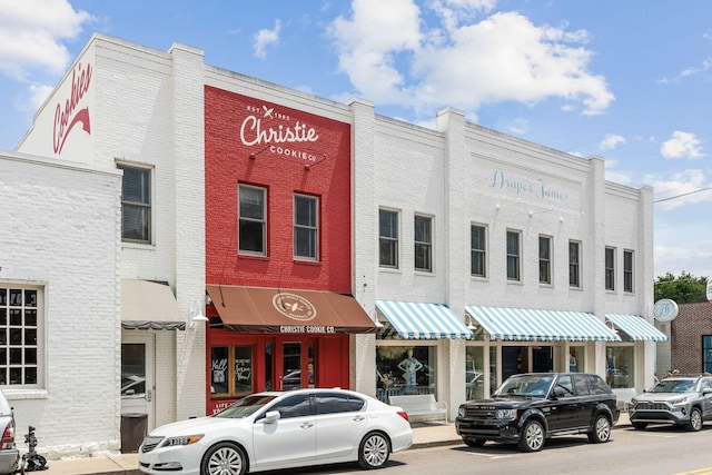 view of building exterior