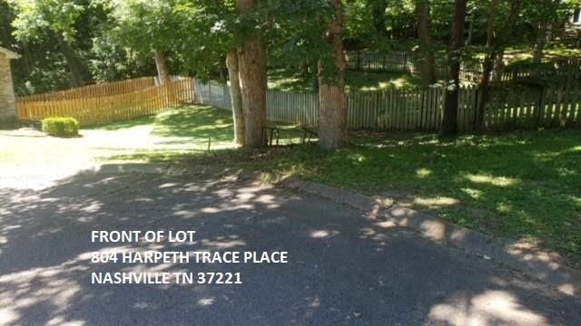 Listing photo 2 for 804 Harpeth Trace Pl, Nashville TN 37221