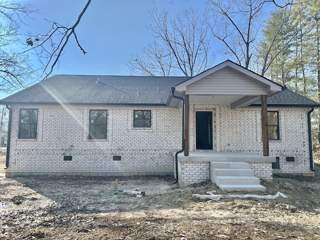 view of front facade with covered porch