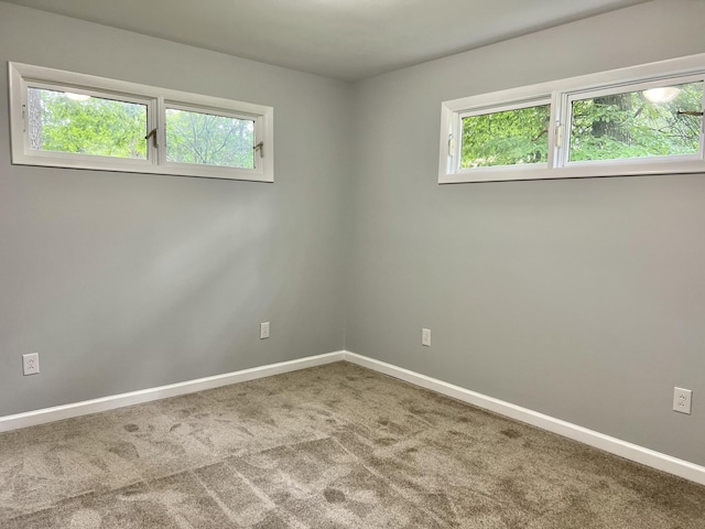 empty room with carpet