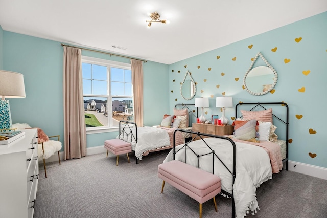 bedroom featuring carpet flooring