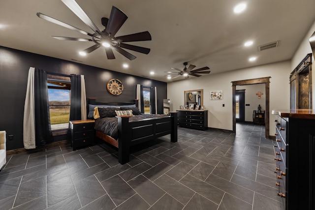 bedroom featuring ceiling fan