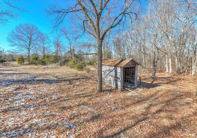 view of outbuilding