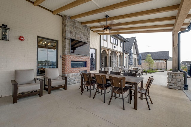 view of patio with ceiling fan