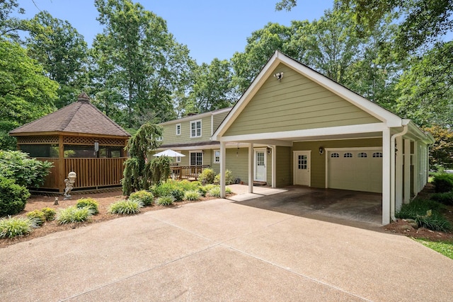 view of front of house featuring a garage