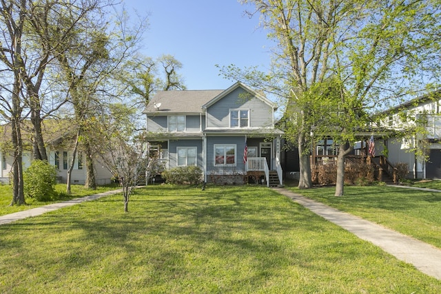 view of front of property with a front yard