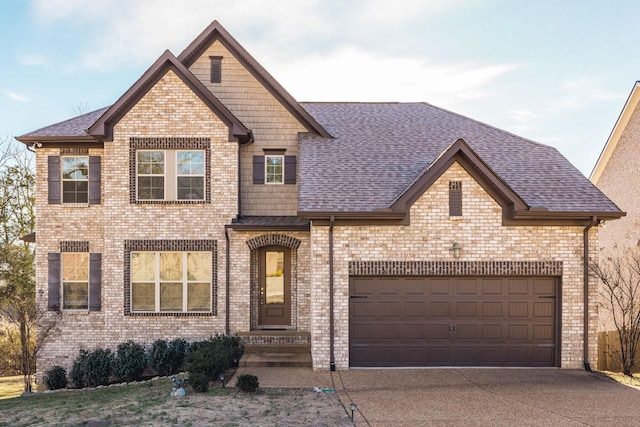 view of front facade featuring a garage