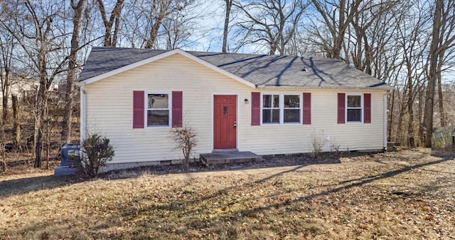 ranch-style home with a front yard