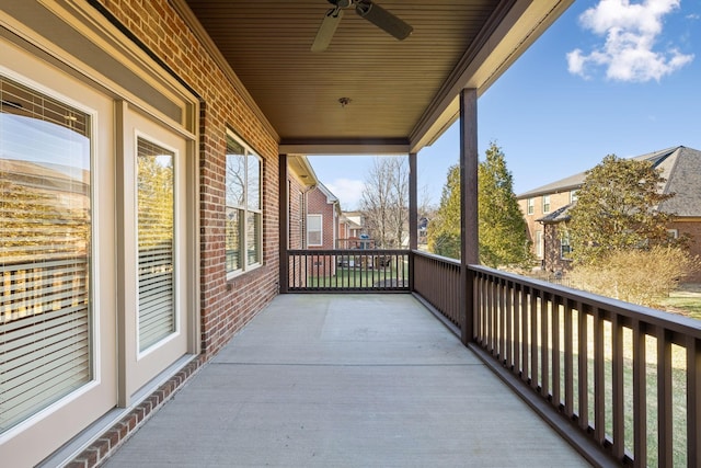 balcony with ceiling fan