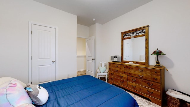 bedroom featuring a closet