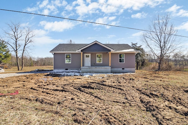 view of front facade featuring covered porch and crawl space