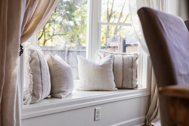 sitting room with a wealth of natural light