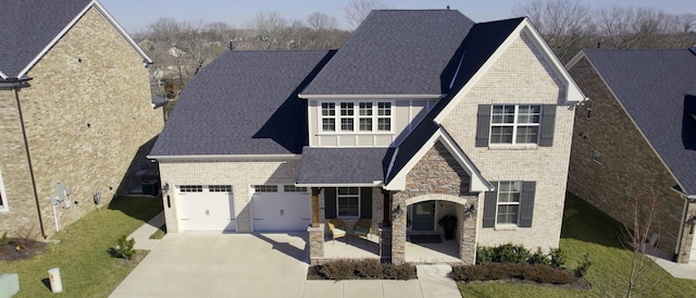 view of front facade with a garage