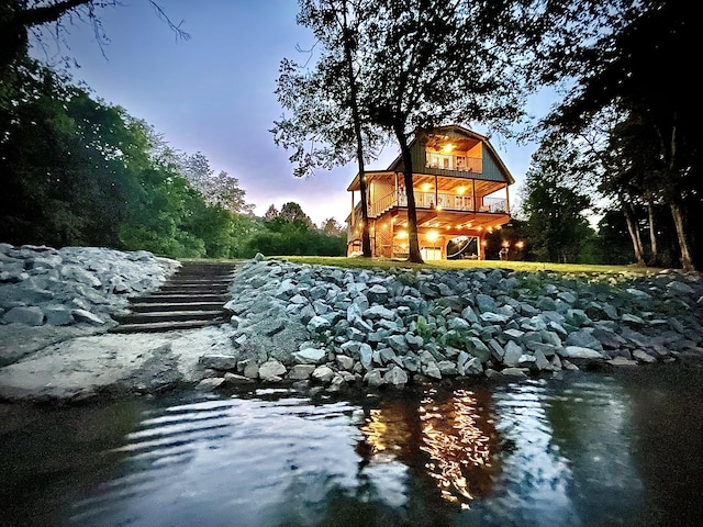 view of water feature