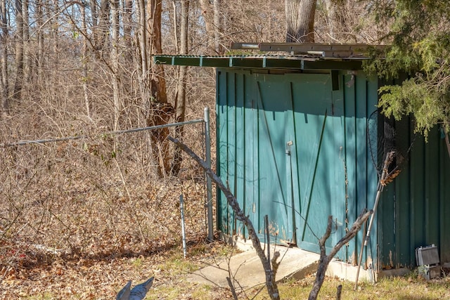 view of outbuilding