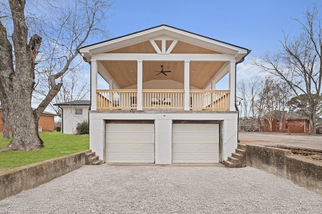 garage featuring ceiling fan