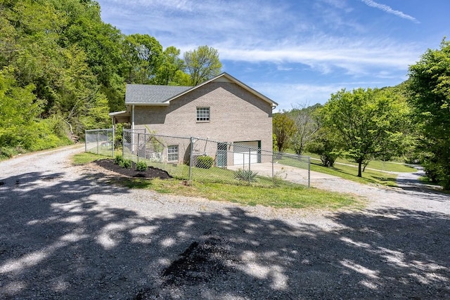 view of front facade with a garage