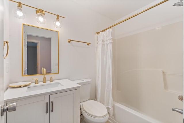 full bathroom featuring vanity, toilet, and shower / bath combo