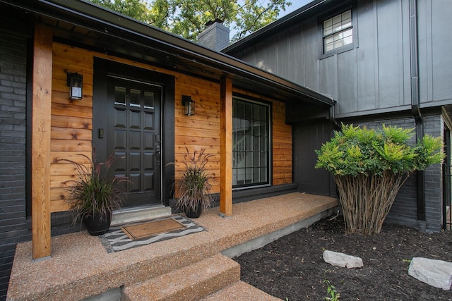 view of property entrance