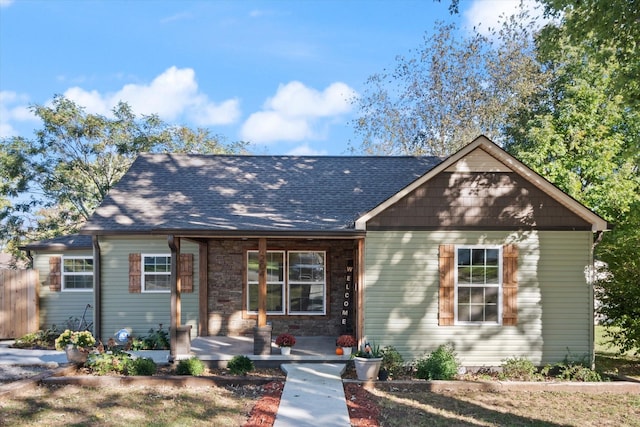 view of front of house featuring covered porch