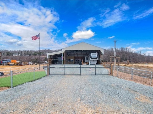 Listing photo 3 for 2217 Hardin Bottom River Rd, Clifton TN 38425