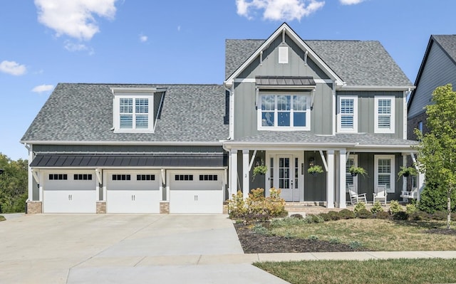 view of front of house with covered porch