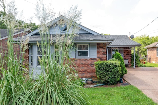 view of front of house