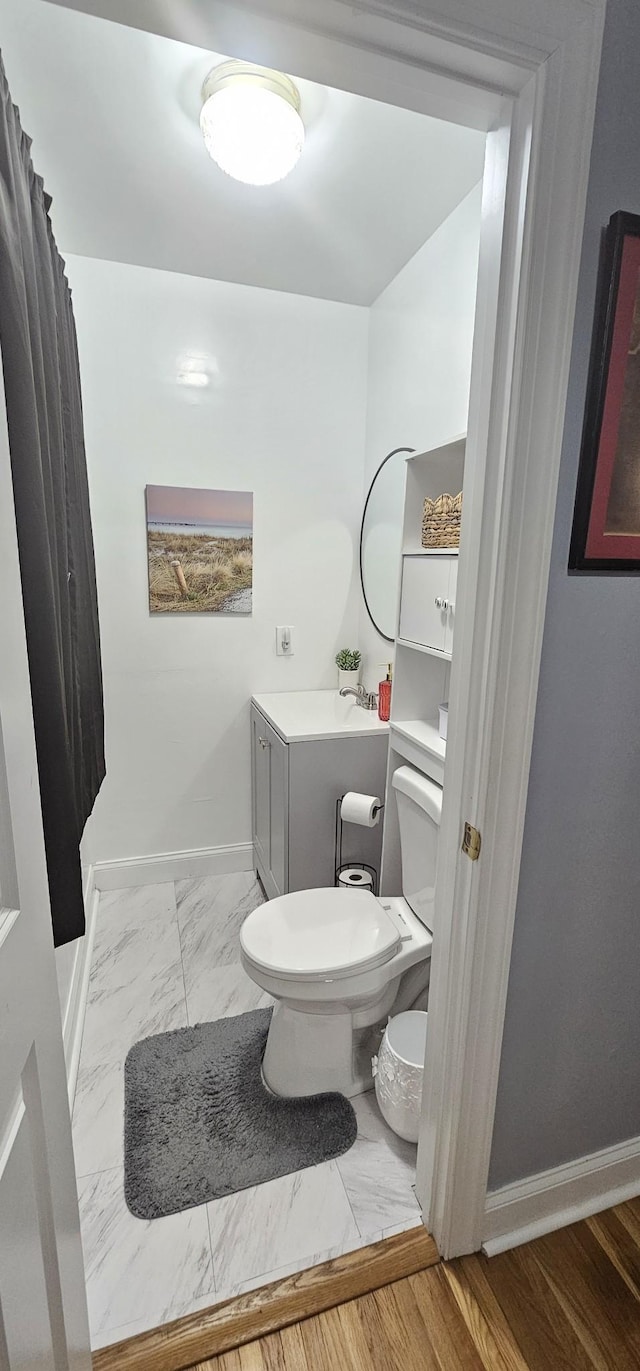 bathroom featuring toilet