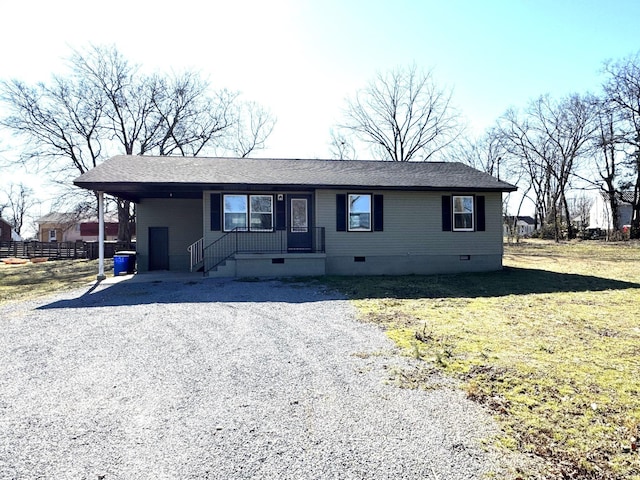 single story home with a carport